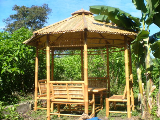 Round-Gazebo