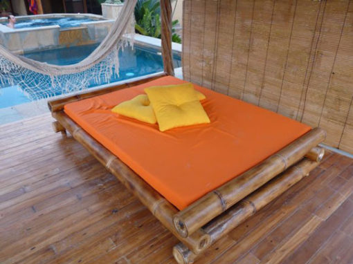 bamboo-day-bed-grecia